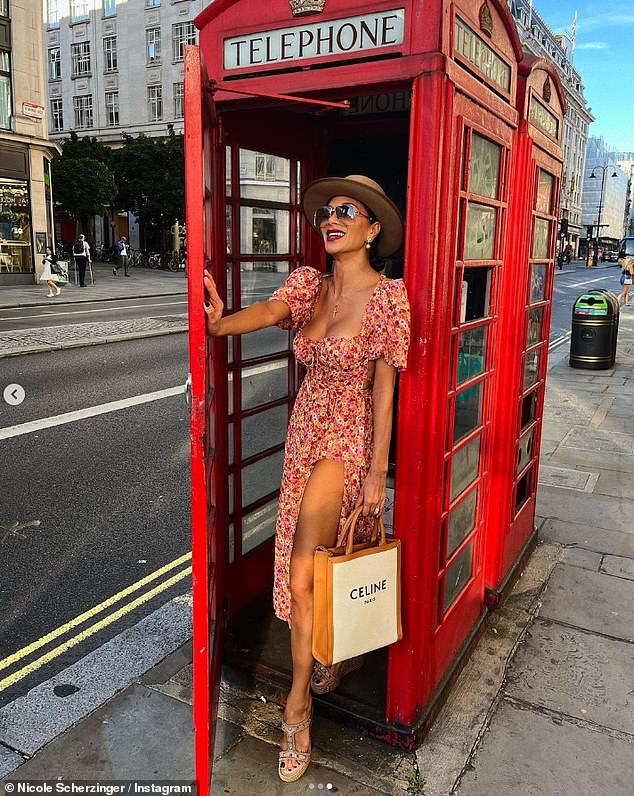 1695288417 18 Nicole Scherzinger reveals shes moved to London ahead of starring