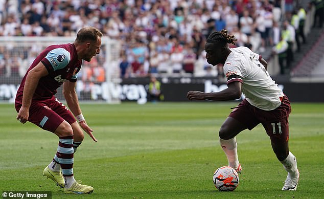 Jeremy Doku was signed by Man City without any problems and fits seamlessly into the team