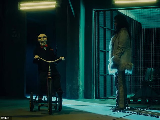 But as true fans know, there's usually more to the story with Jigsaw.  If they show the trap in the preview, things will probably go very differently than expected