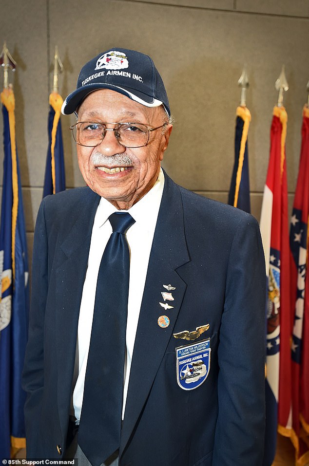 Wilkerson, the last known surviving member of the group in Chicago, introduced children to aviation and took them on their first flights for free