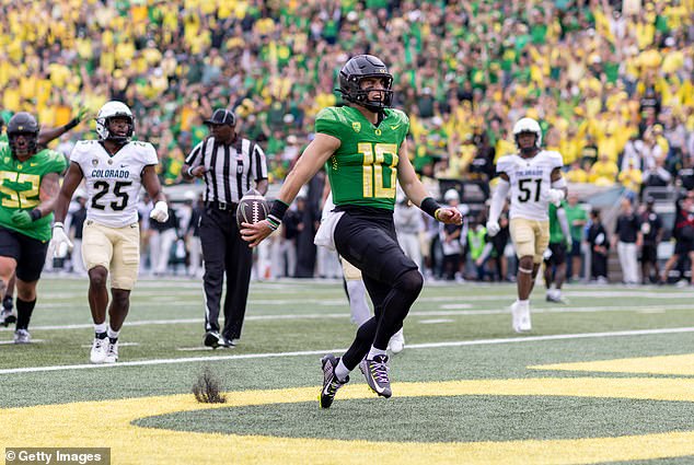 Oregon went on to absolutely destroy Colorado in a one-sided blowout of 42-6 in a game