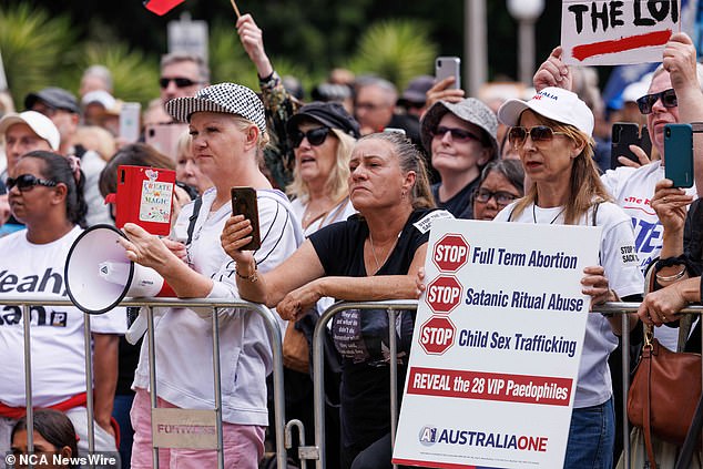 A crowd listens to some speakers at the No campaign rally held in Sydney's Hyde Park on Saturday