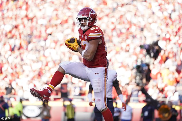 Kansas City Chiefs tight end Travis Kelce catches a touchdown pass during the second half