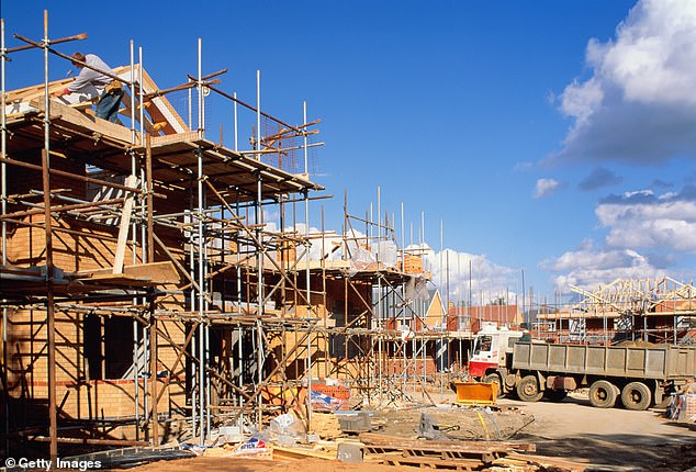 The construction sector has the most vacancies in Great Britain with 9.22 percent of vacancies