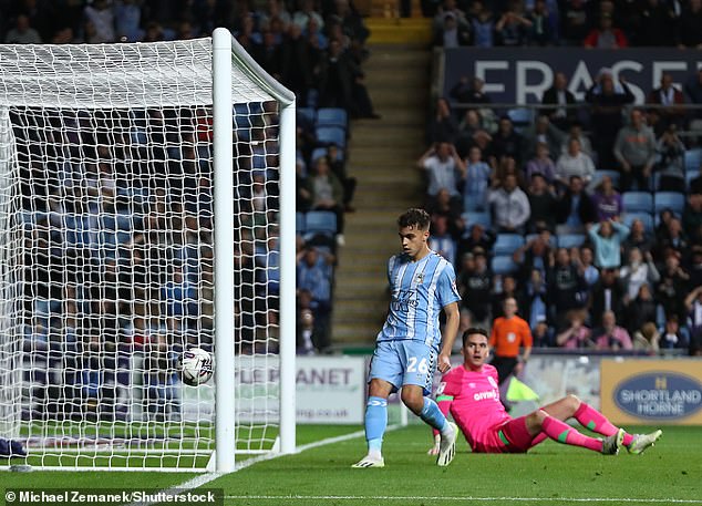 Ellis Simms' fierce shot went over the crossbar before hitting Ayari and flying into the net