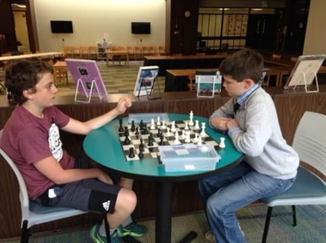 As an eighth-grade student in 2017, Niemann won first place in a local chess championship.  He plays alongside friend Gavin Spandow, who Hans described as 'fiercely competitive and far from modest'.