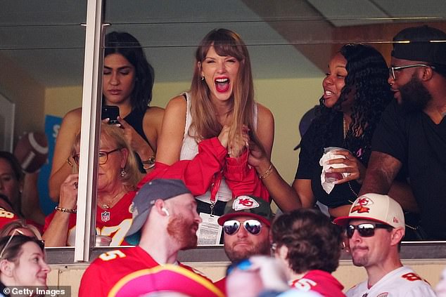 Taylor Swift went to see him play amid ongoing dating links with the NFL star