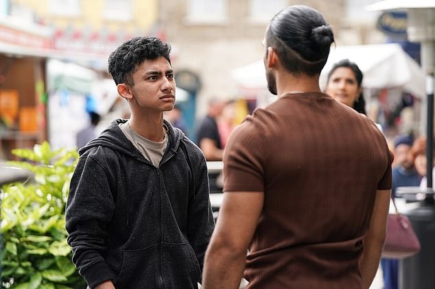 Highlighted: Ravi is shocked to discover Nugget missing and lays the blame at Suki's door as they begin a desperate search for him