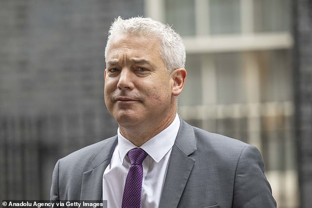 Health Secretary Steve Barclay (pictured) called on NHS staff to accept the deal on offer