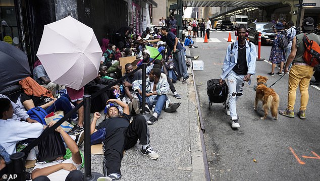 1695825635 137 NYCs Roosevelt Hotel is now home to THREE THOUSAND migrants