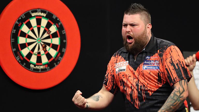 Michael Smith doesn't have the best record at the World Grand Prix