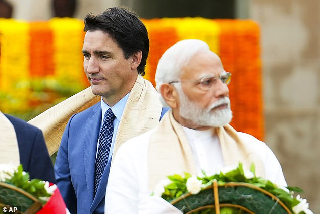 The next day, the Canadian Prime Minister attended a wreath-laying ceremony at Raj Ghat with Modi and Indonesian President Joko Widodo