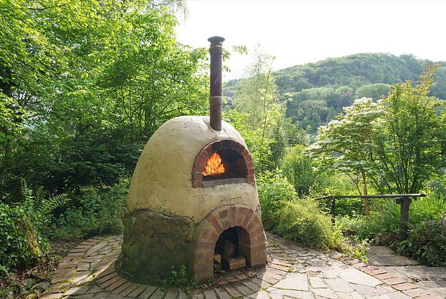 A purpose built stone pizza oven ensures a new owner will enjoy plenty of gourmet meals