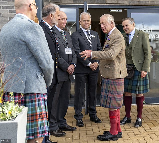 On his arrival, the monarch was welcomed by Neil Gordon, CEO of Global Underwater Hub, and His Majesty's Lord-Lieutenant for Aberdeenshire, Mr Sandy Manson.