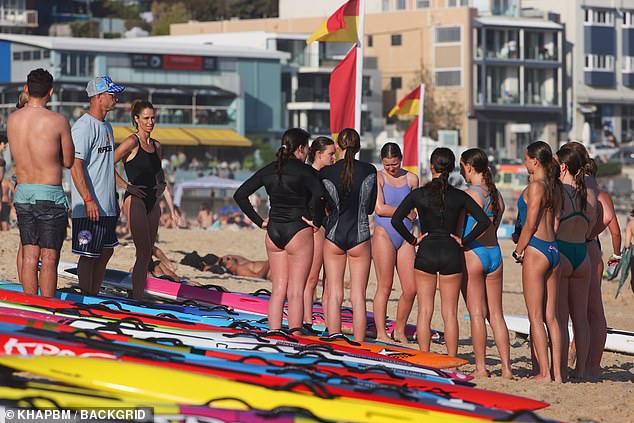 Despite having a big smile, the brunette beauty wasn't just there for fun as she passed on some tips to the next generation of Ironwomen.