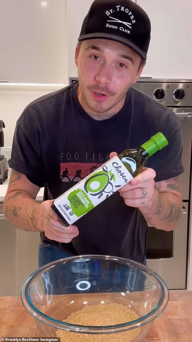 Look at me!  Brooklyn Beckham has shared his latest cooking video on Instagram, in which he secured funding from a brand partnership