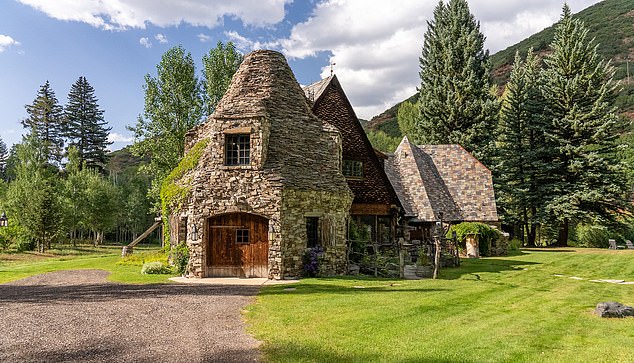 The 'Hobbit House' demonstrates exceptional craftsmanship with its unique rock look and shape