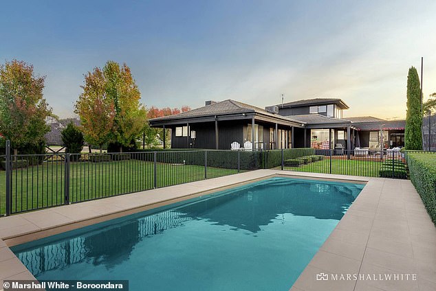 The horse and cattle farm in Willowmavin, Victoria, has been occupied by the 60-year-old sportsman turned commentator for 30 years.