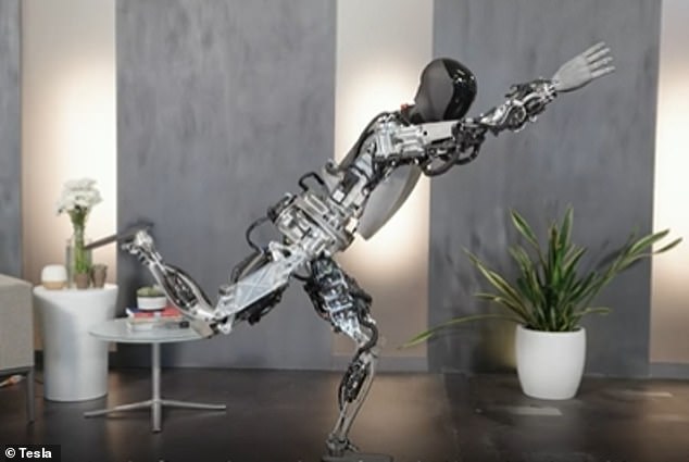 A video of Tesla's humanoid robot Optimus practicing its yoga skills has wowed social media, as the faceless bot demonstrates impressive balance and coordination