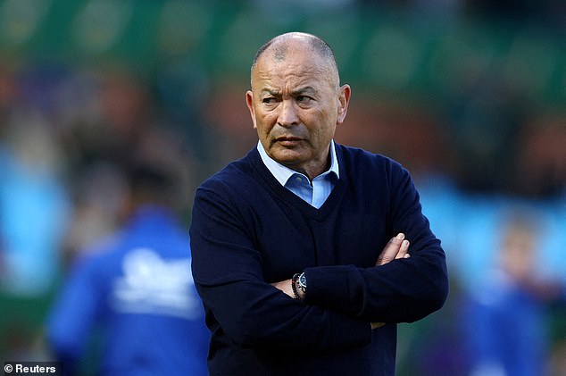 Eddie Jones has dismissed Danny Cipriani's claims that he asked inappropriate questions about his ex-girlfriend, the TV presenter Kristy Gallacher.