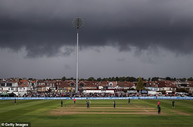 Due to heavy rain, the last match of the English summer was abandoned on Tuesday