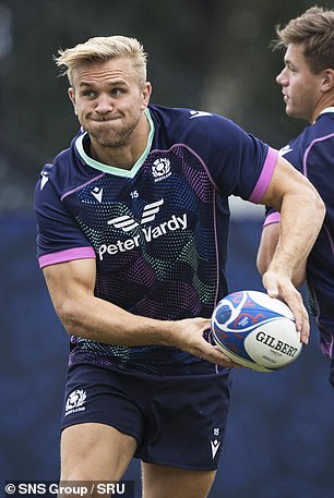 Chris Harris has also been included in the starting line-up for Scotland