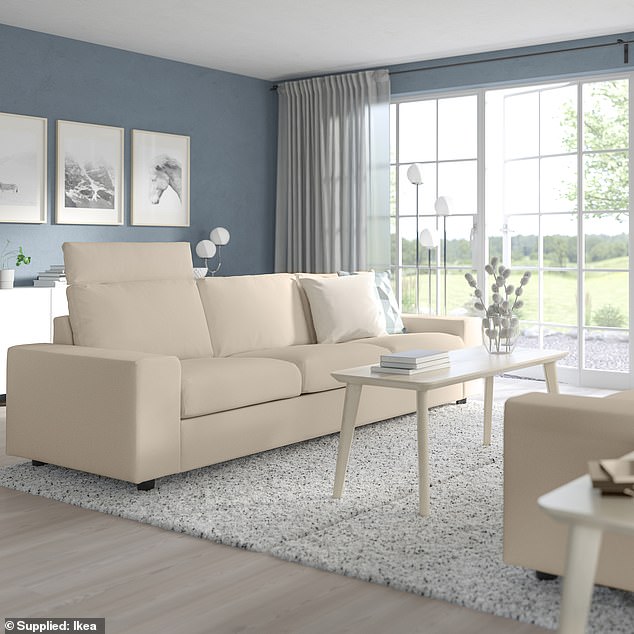 Shoppers can get $160 off the VIMLE couch, retail price is $1,149