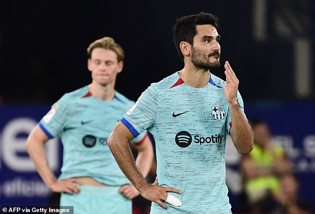 Ilkay Gundogan claimed that Manchester City had delayed contract renewal talks too late in the season