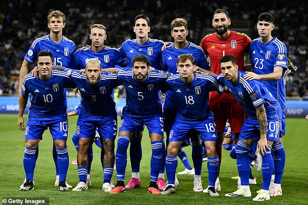 Nicolo Zaniolo (third left, back row) and Mattia Zaccagni (far right, front row) lined up for Italy against Ukraine at San Siro on Tuesday evening