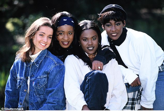 The band consisted of sisters Easther and Vernie Bennett, their friend Kelle Bryan and her drama school classmate, Louise Redknapp.