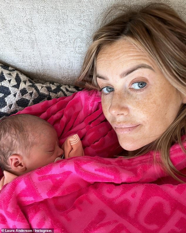 Candid: Laura Anderson hit back at mom-shamers on Saturday before they had a chance to blast her for her 'controversial' parenting decisions