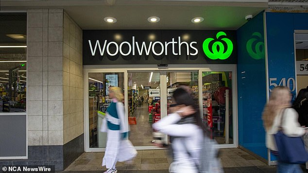 SYDNEY, AUSTRALIA - NCA NewsWire Photos - AUGUST 23, 2023: Pictured is a Woolworths storefront.  Photo: NCA NewsWire / Christian Gilles