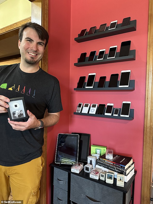 David has won over 1,000 applicants with a collection of over 100 devices in his Kansas home