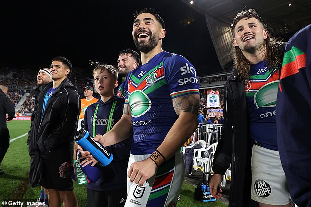 Shaun Johnson (centre) has found his top form in 2023 as the New Zealand Warriors mount a real assault on the NRL premiership