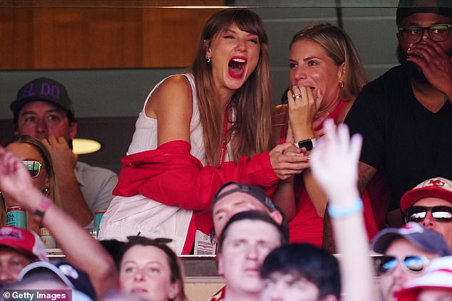 Taylor Swift attended the Chiefs' win over the Bears on Sunday afternoon