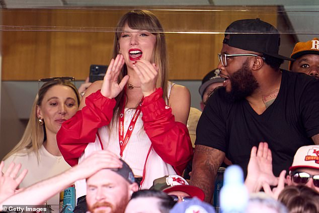 Taylor Swift set the internet on fire when she showed up at Arrowhead Stadium on Sunday