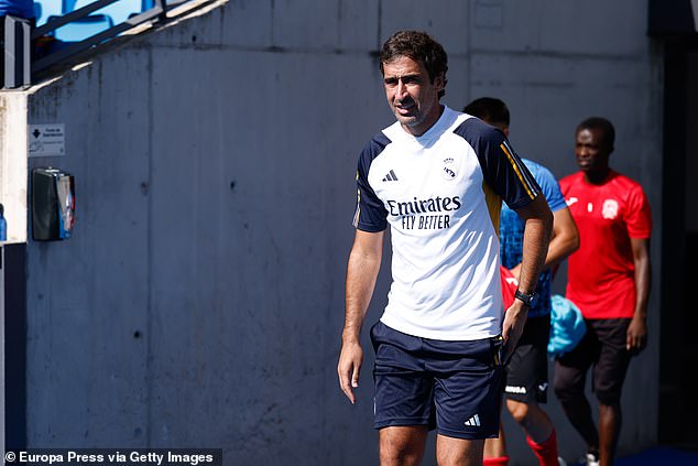 Real Madrid leaders have given Raul the green light to become Villarreal's new manager