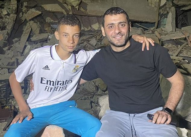 Abdul Rahim Awida was interviewed on Al-Arabiya wearing a Real Madrid jersey and his heartbreaking story of losing his family during the earthquake in Morocco quickly went viral