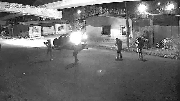 Gunmen unleashed a hail of bullets on a house in the Ecuadorian city of La Concordia on Saturday night.  During their escape, a grenade exploded near their vehicle