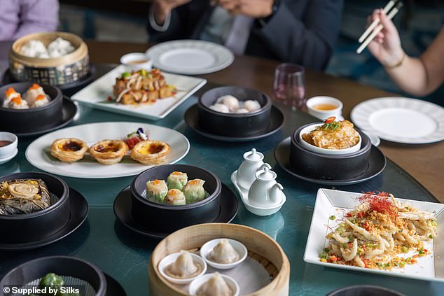 Silks at Crown Melbourne has launched the luxury bottomless deal, following in the footsteps of the hugely successful offering at Silks Sydney