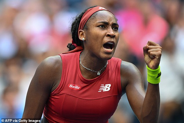 Coco Gauff reached the quarterfinals of the US Open with a three-set victory over Caroline Wozniacki