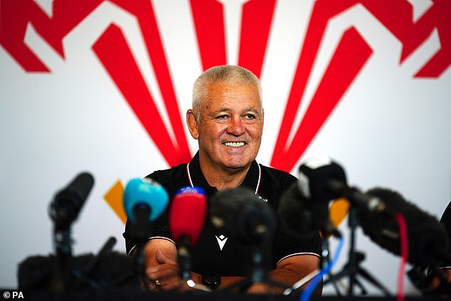 Every player in Warren Gatland's 33-man squad is fully fit for the Rugby World Cup