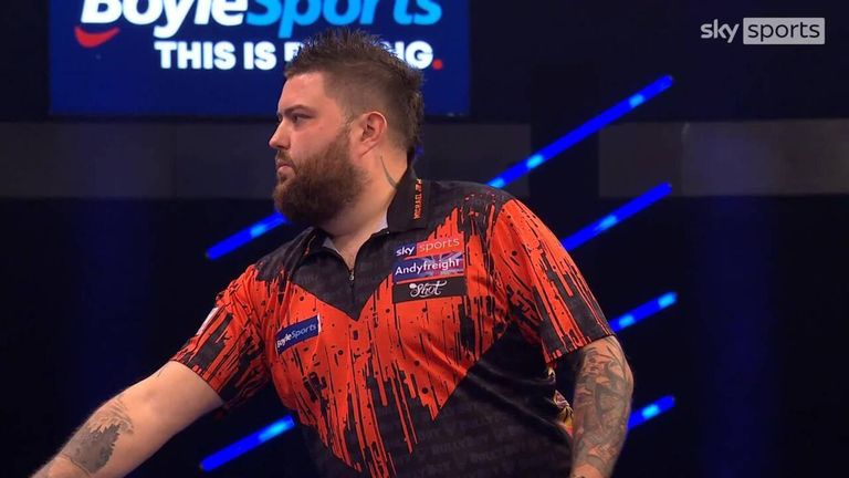 Michael Smith sent a statement of intent, knocking out 124 in the opening match against Callan Rydz