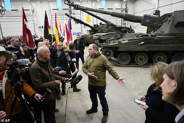 Defense Minister Ben Wallace will then address the media during his visit to the Tapa Military Camp in Estonia on Thursday, January 19.