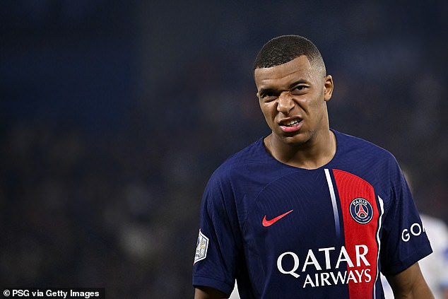 Kieran Trippier will take on French superstar Kylian Mbappe at St James' Park