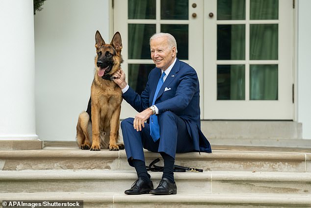 On Monday, White House staffers blamed the commander's biting problems on unfriendly expressions from Secret Service agents, saying the First Dog is usually friendly.