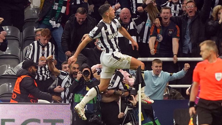 Newcastle United's Fabian Schar celebrates the fourth goal against PSG