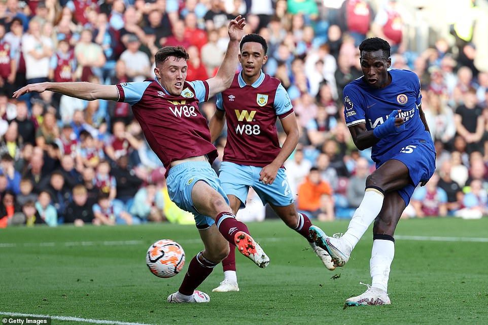 Nicolas Jackson helped himself to a well-deserved goal after further remarkable work from Raheem Sterling in the build-up