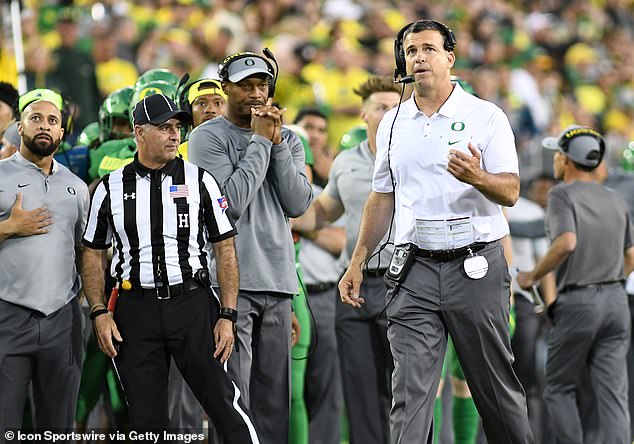 Surprisingly, Cristobal fell into a similar trap while coaching at Oregon against Stanford in 2018