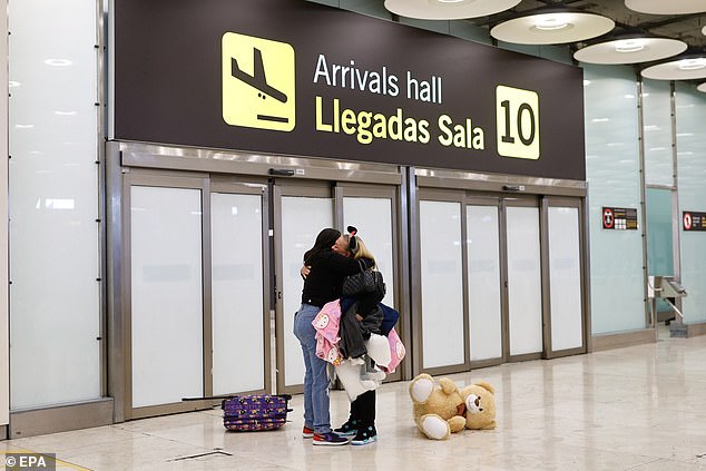 170 passengers arrived at Barajas airport in Madrid on Monday